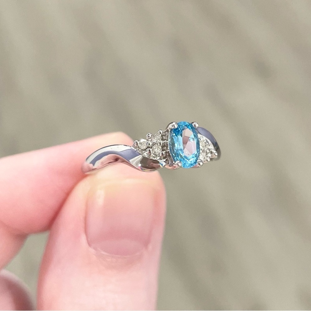 10K Light Swiss Blue Topaz Diamond accent oval solitaire dainty white gold ring‍ - Picture 5 of 10